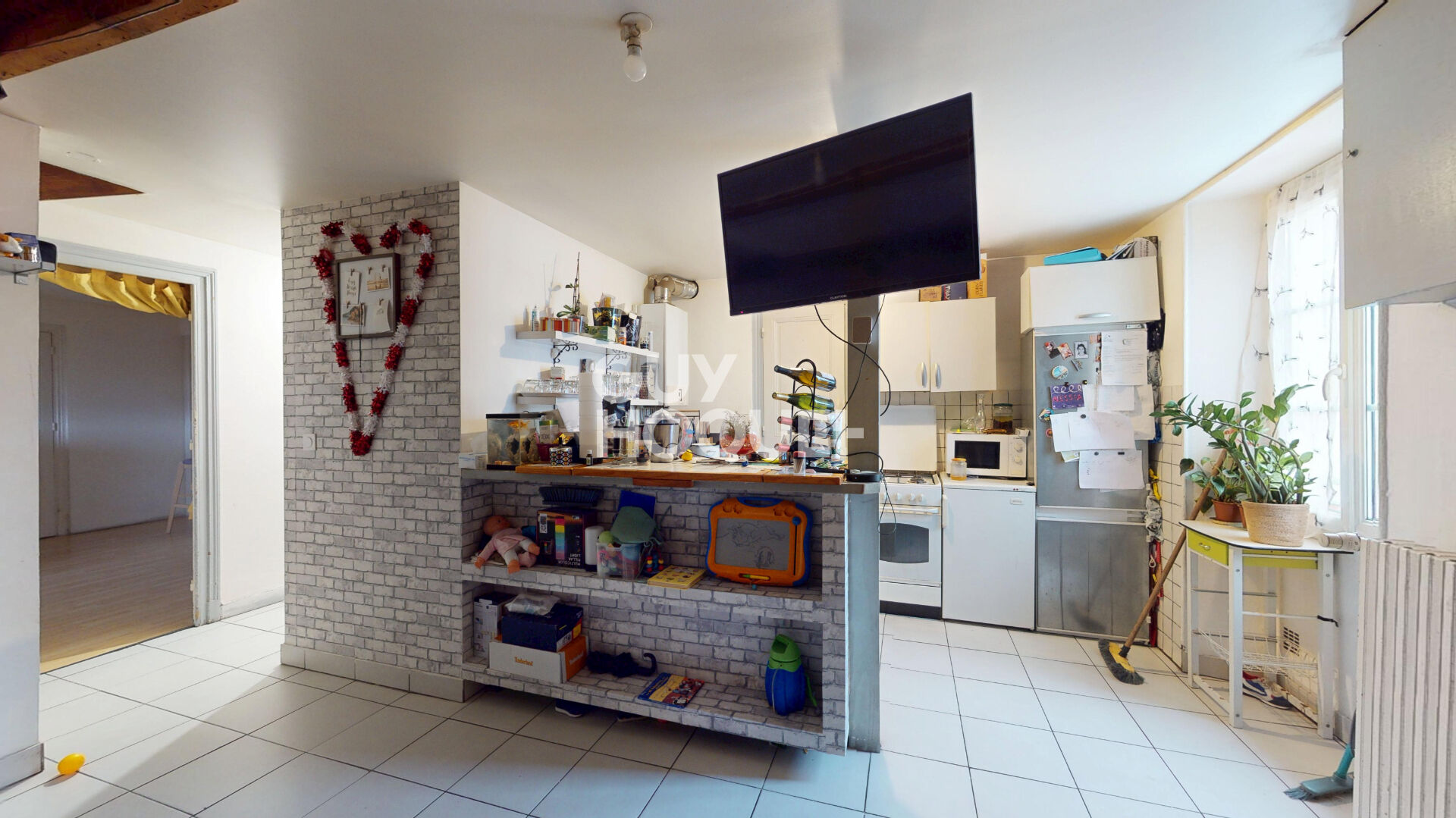 IMMEUBLE DE RAPPORT 303,64 m² carrez