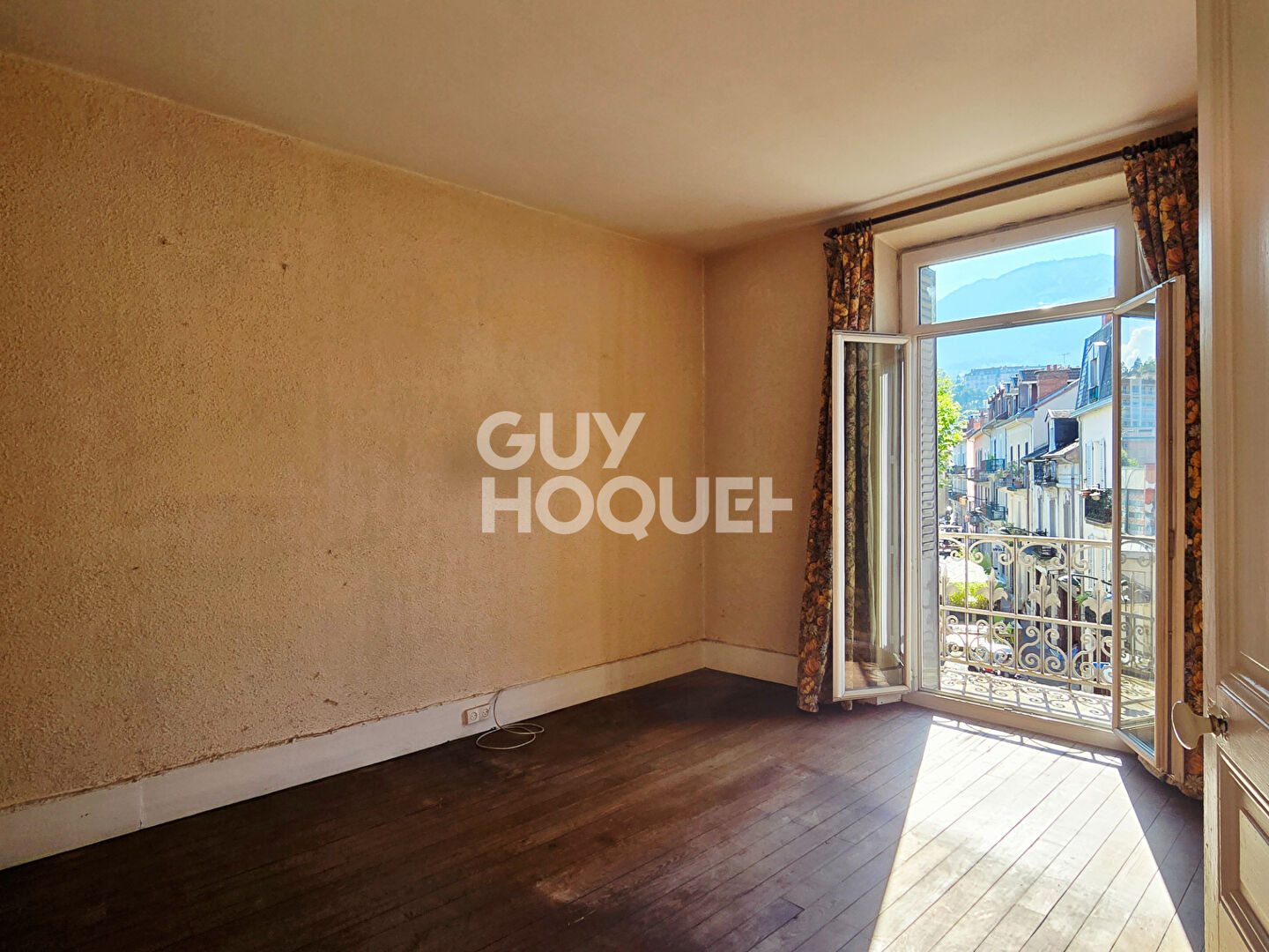 Appartement Aix Les Bains 4 pièce(s) 88.04 m2