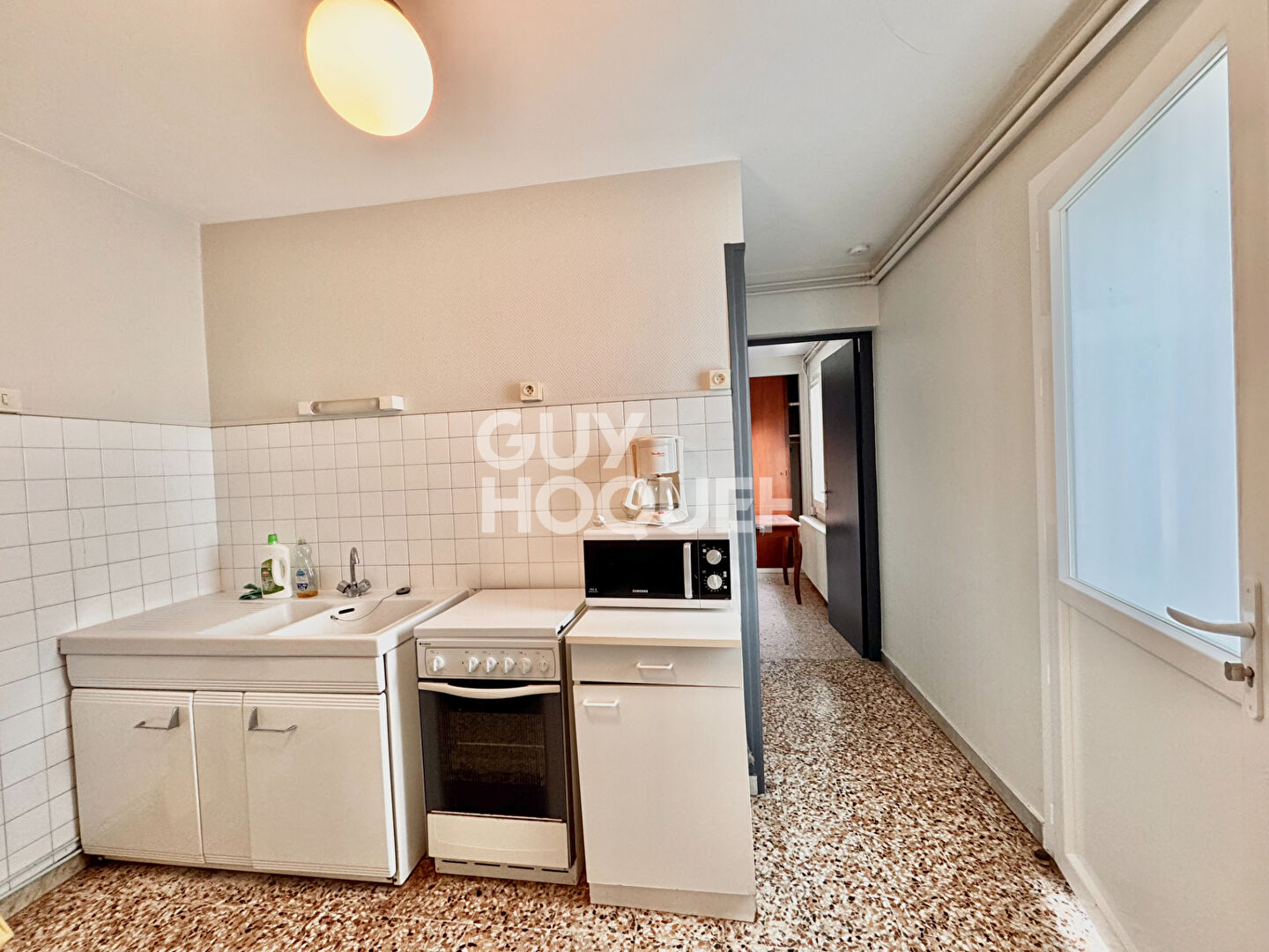 Charmant T2 meublé de 23 m² dans le quartier paisible de Chantemerle.