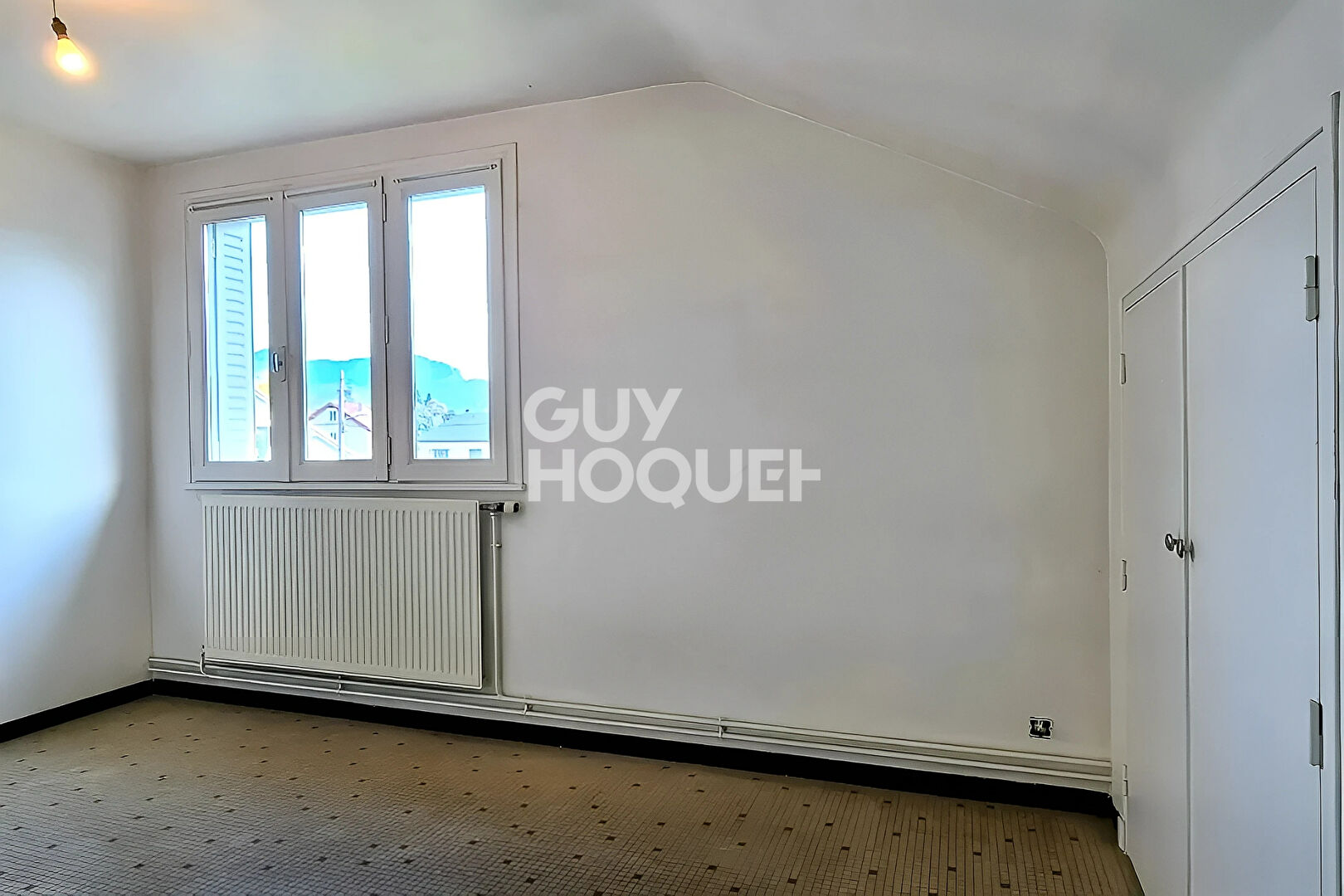 Maison à vendre à "BISSY" - 5 pièces, 4 chambres, terrain de 746 m²