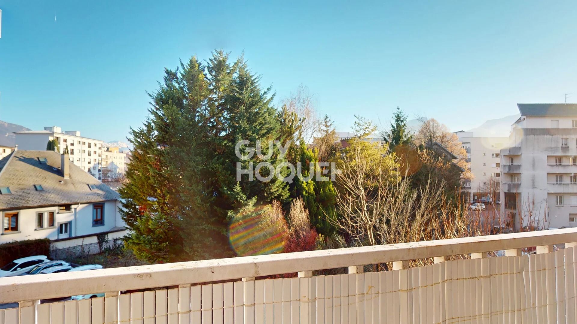 À vendre ? T2 de 53 m² avec balcon, résidence avec piscine et tennis