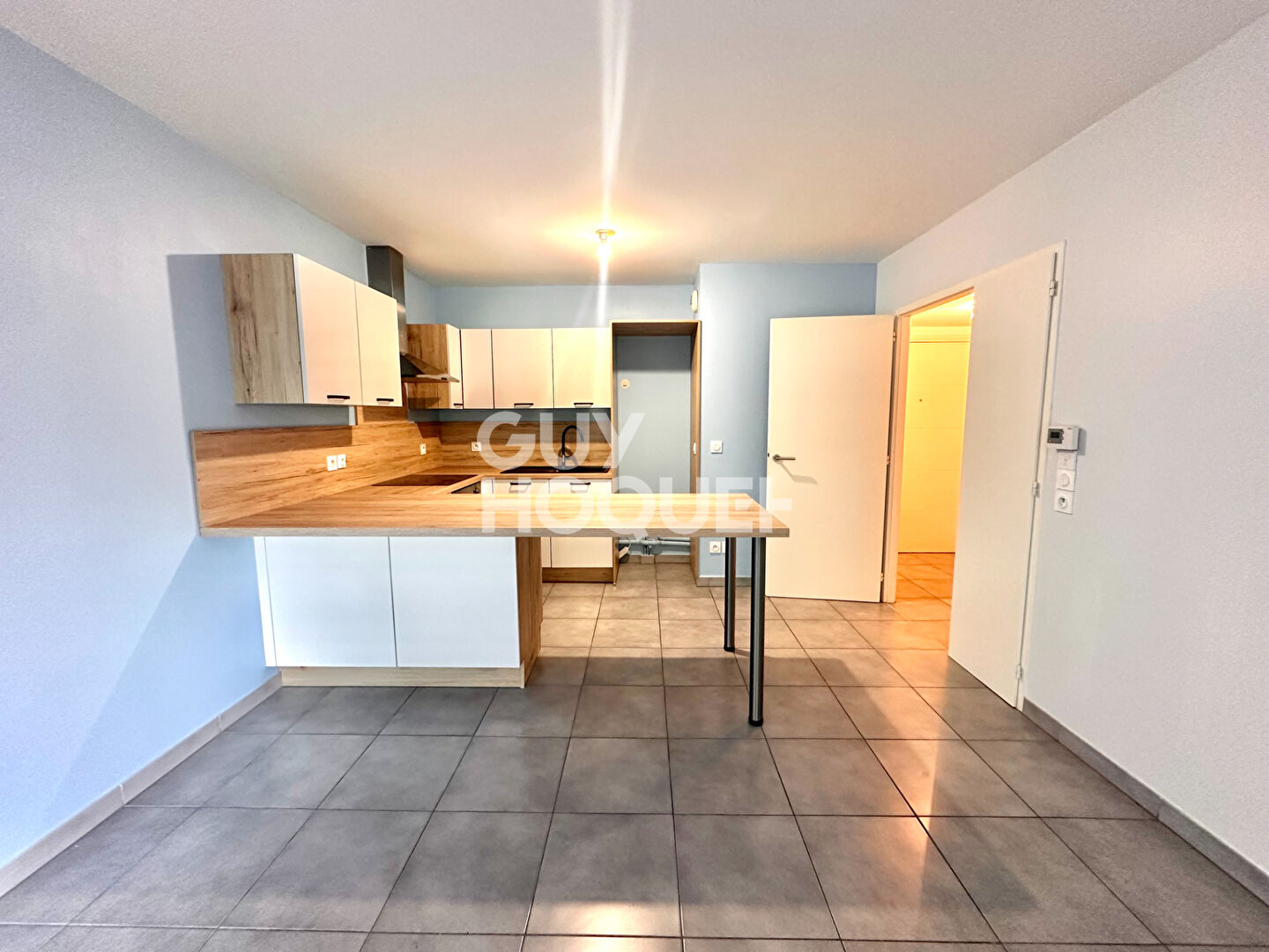 Appartement T3 Bord du lac terrasse et garage, chauffage et eau chaude inclus