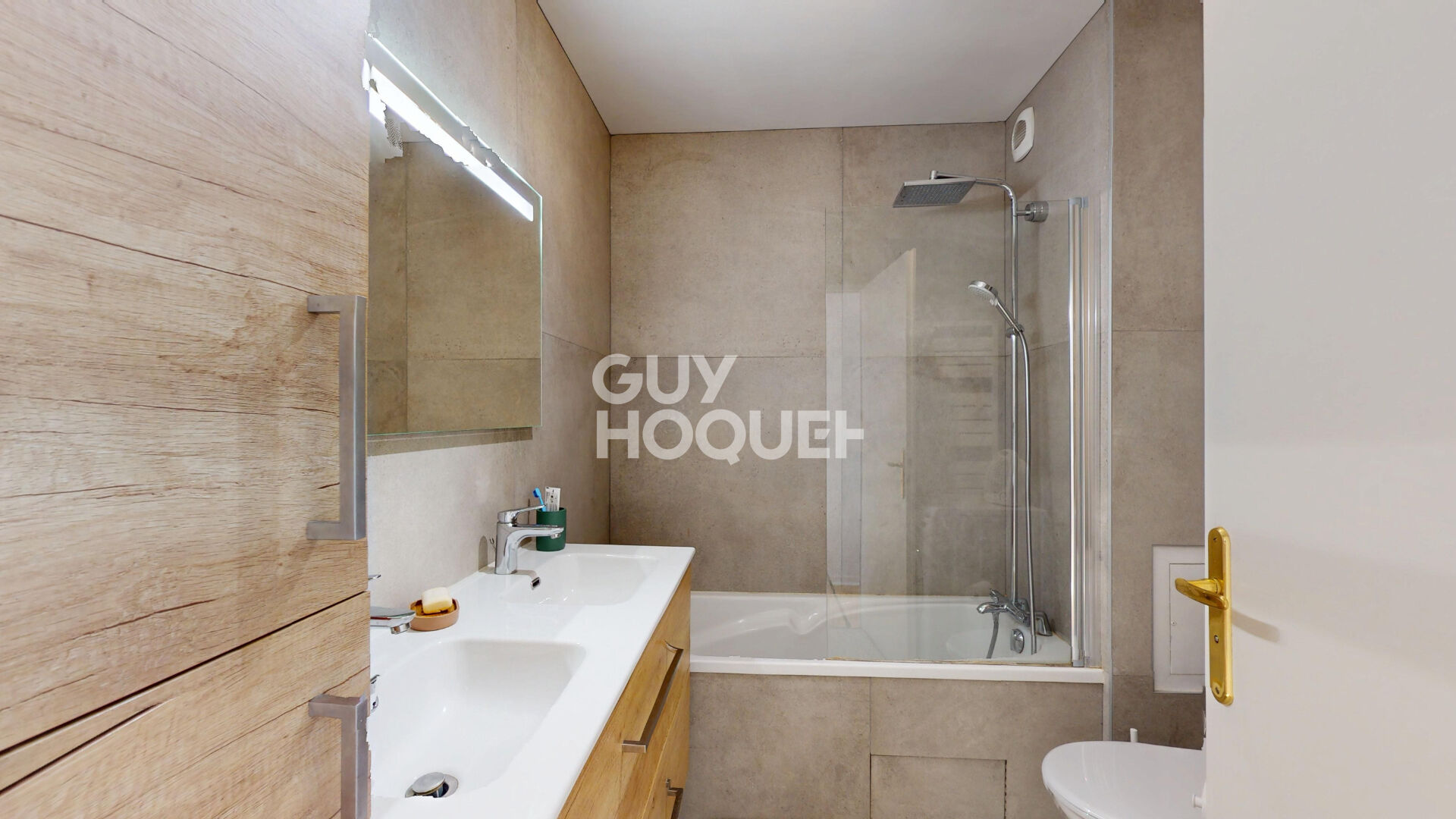 Chambéry - Appartement T5 de 124.87 m2