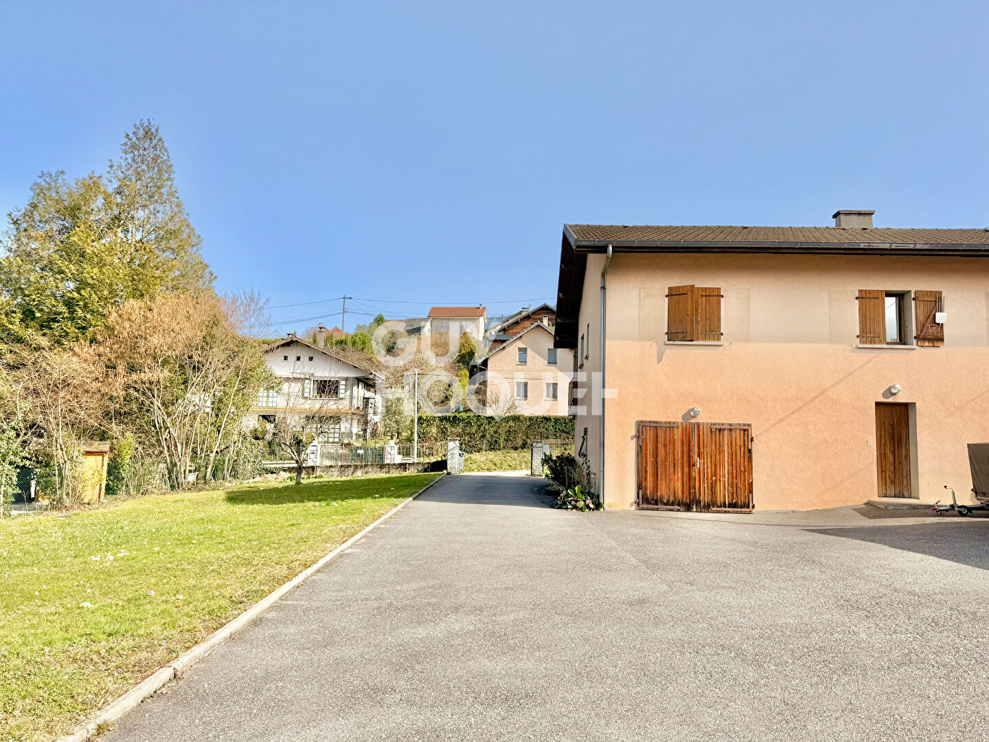 Meublé 2 pièces à AIX LES BAINS TOUT INCLUS