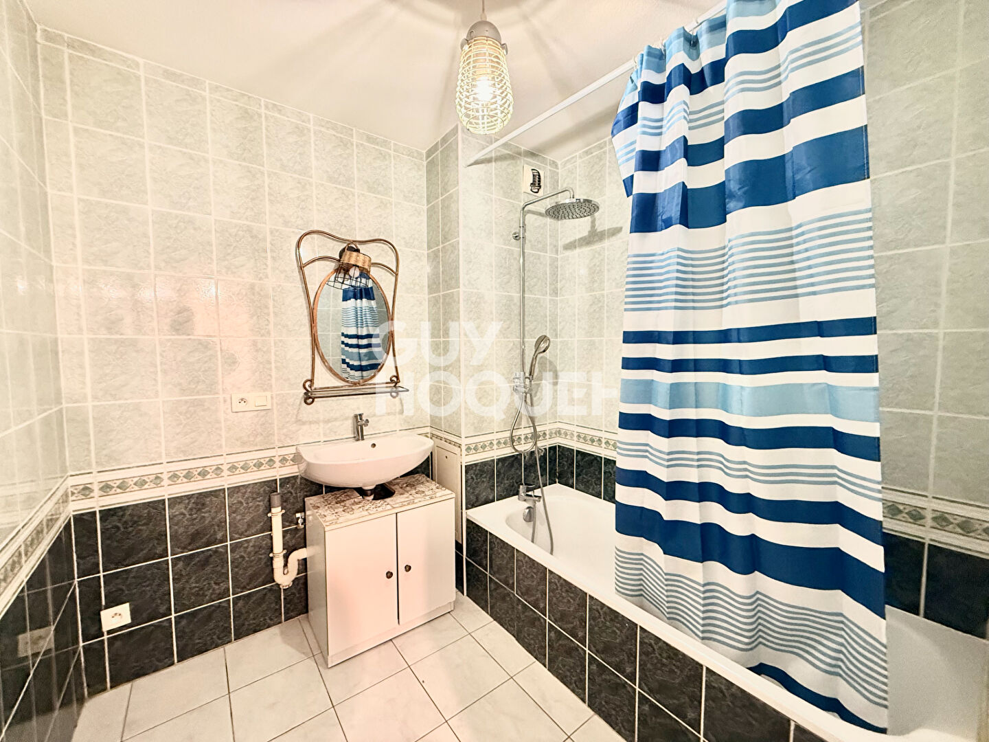 APPARTEMENT T3 CENTRE VILLE CHAMBERY