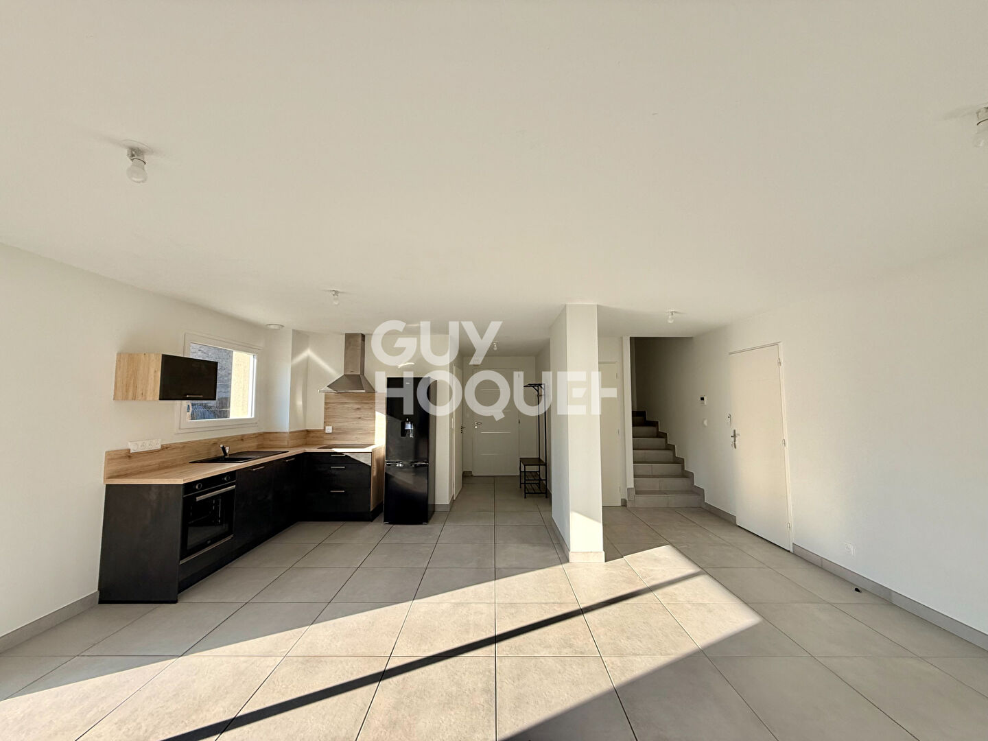 Maison individuelle neuve 92.73m² garage terrasse jardin