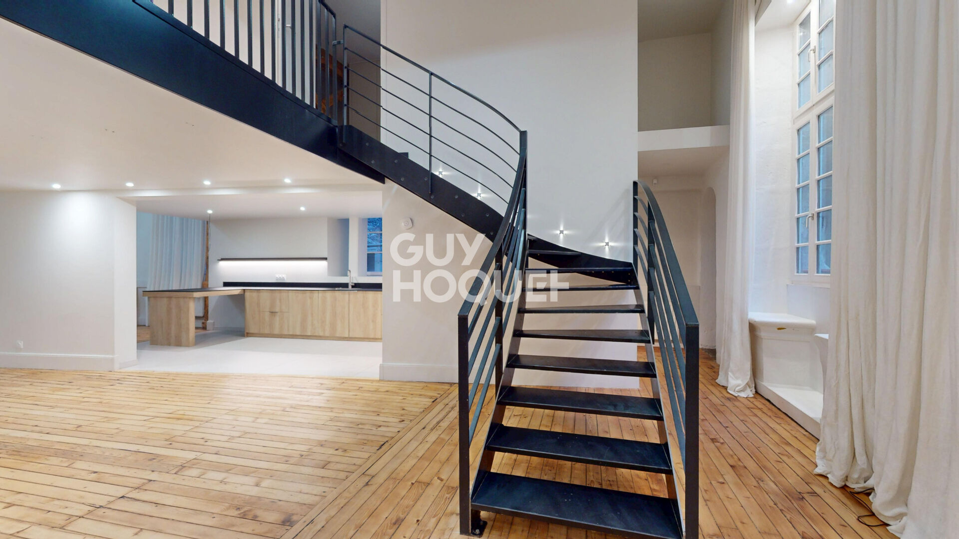 Centre historique : Somptueux T4 de 250 m²