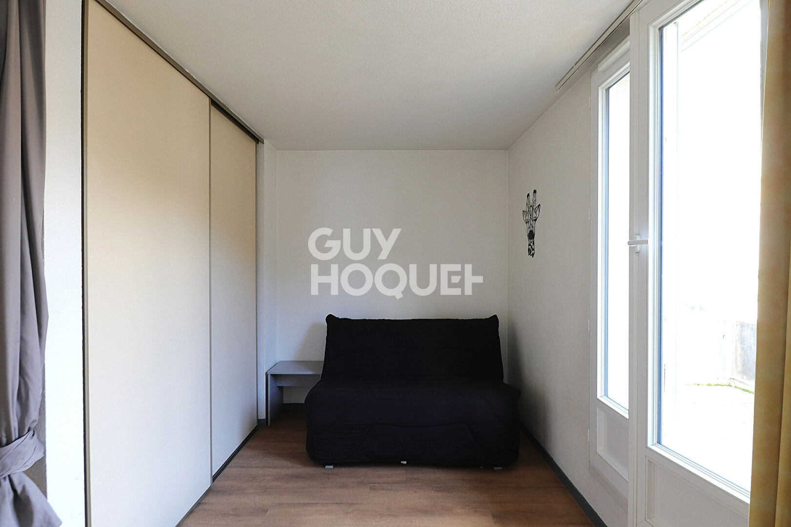 Secteur Curial : Studio avec balcon