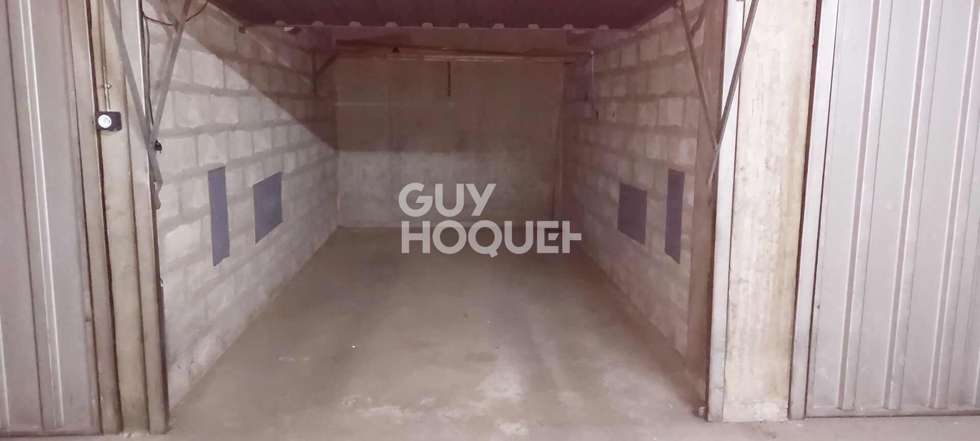 GARAGE FERME sécurisé