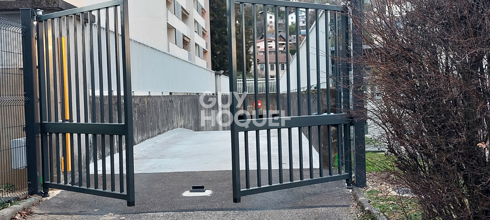 GARAGE FERME sécurisé