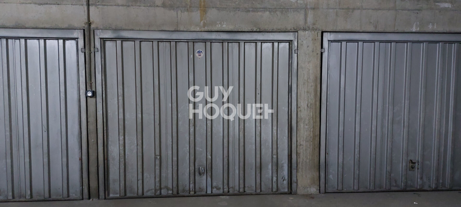 GARAGE FERME sécurisé