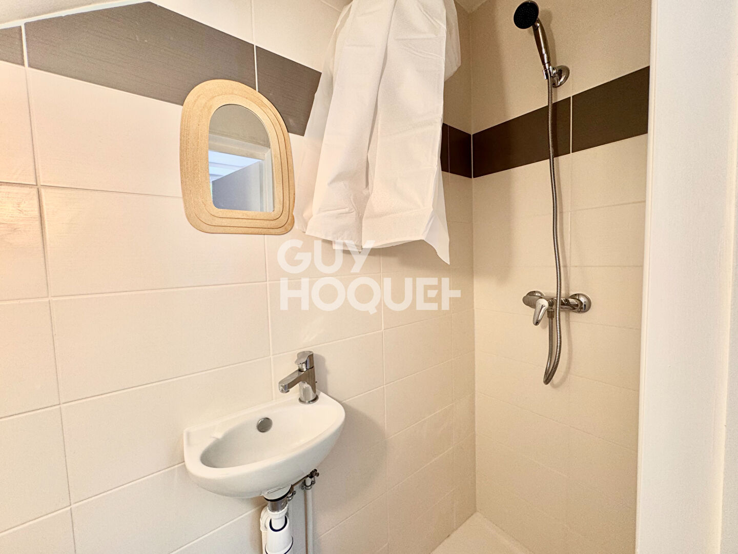 STUDIO RENOVE CENTRE VILLE 12.76M²