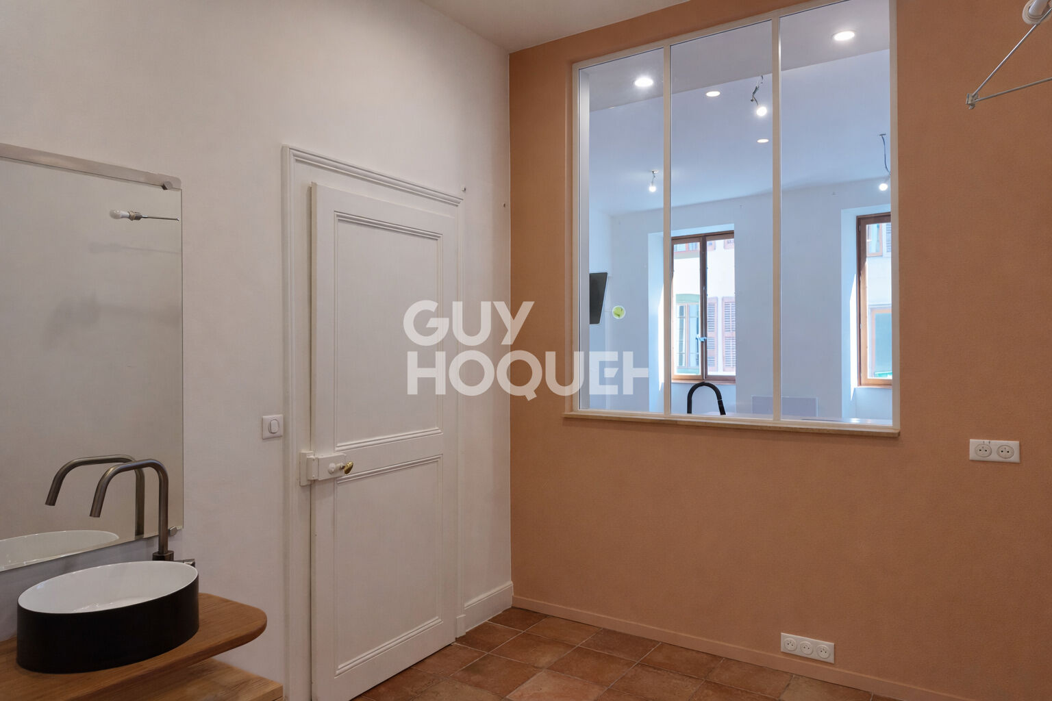 Appartement Chambery 4 pièce(s) 140.43 m2