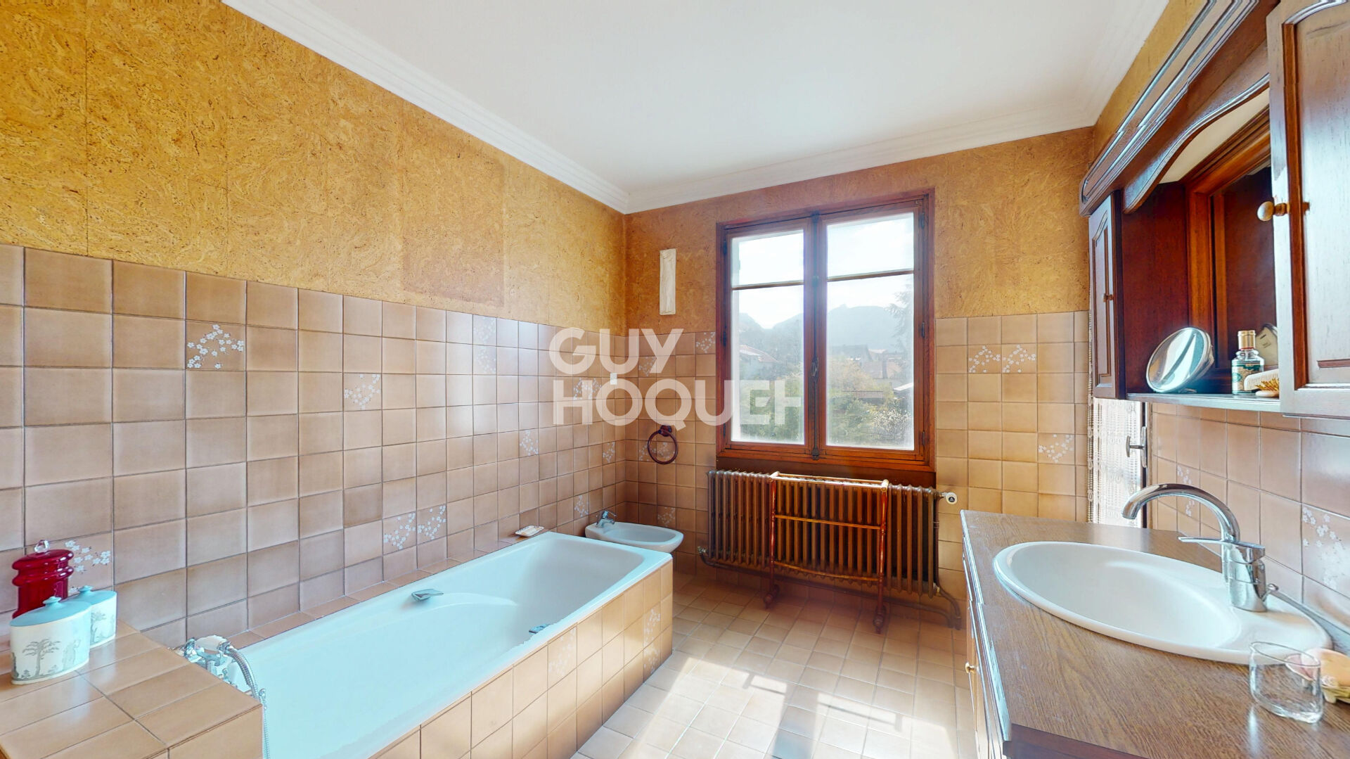 Maison Chambery 7 chambres - 183 m² habitables