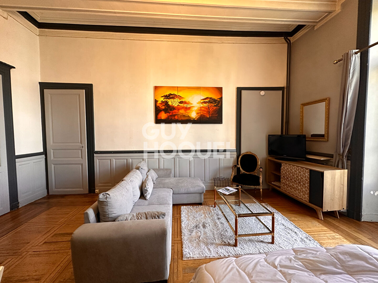 Studio Grand Hôtel meublé 35.88m², balcon, eau chaude