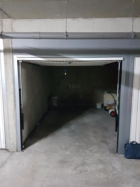 2 Parking / Box Andresy