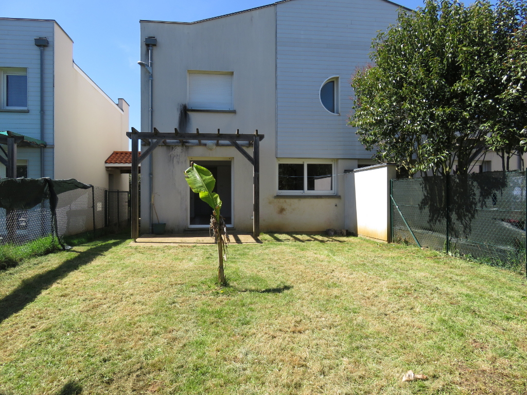 Maison d'une surface habitable de 84 m² à vendre à BUXEROLLES (86180).