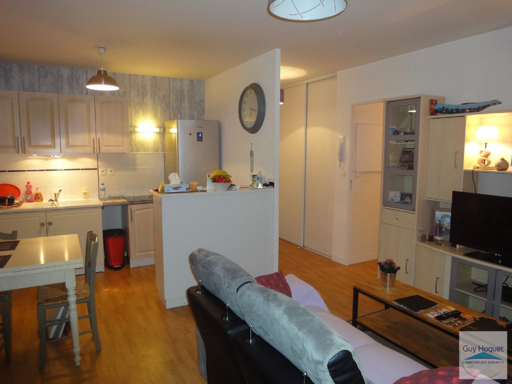 Appartement 3 pièces d'environ 68 m² à vendre à BUXEROLLES (86180).