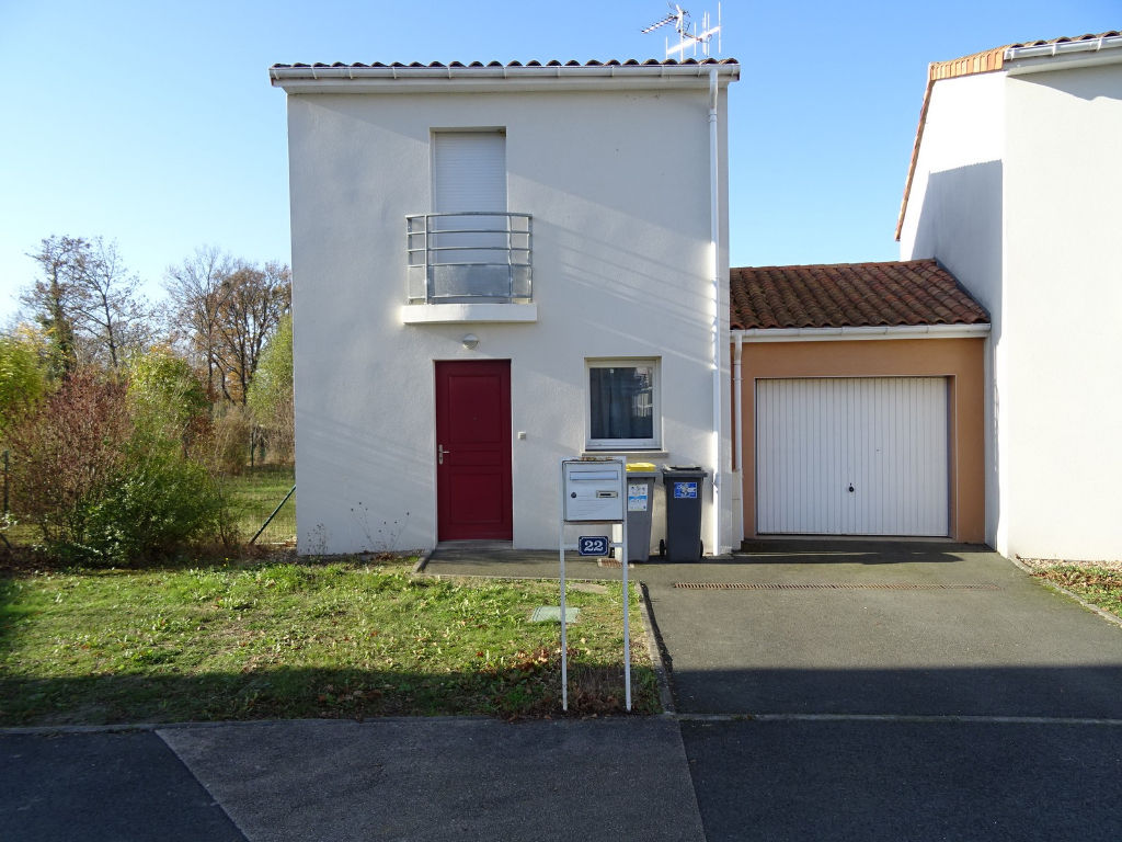 Maison de 3 pièces à louer à POITIERS (86000).