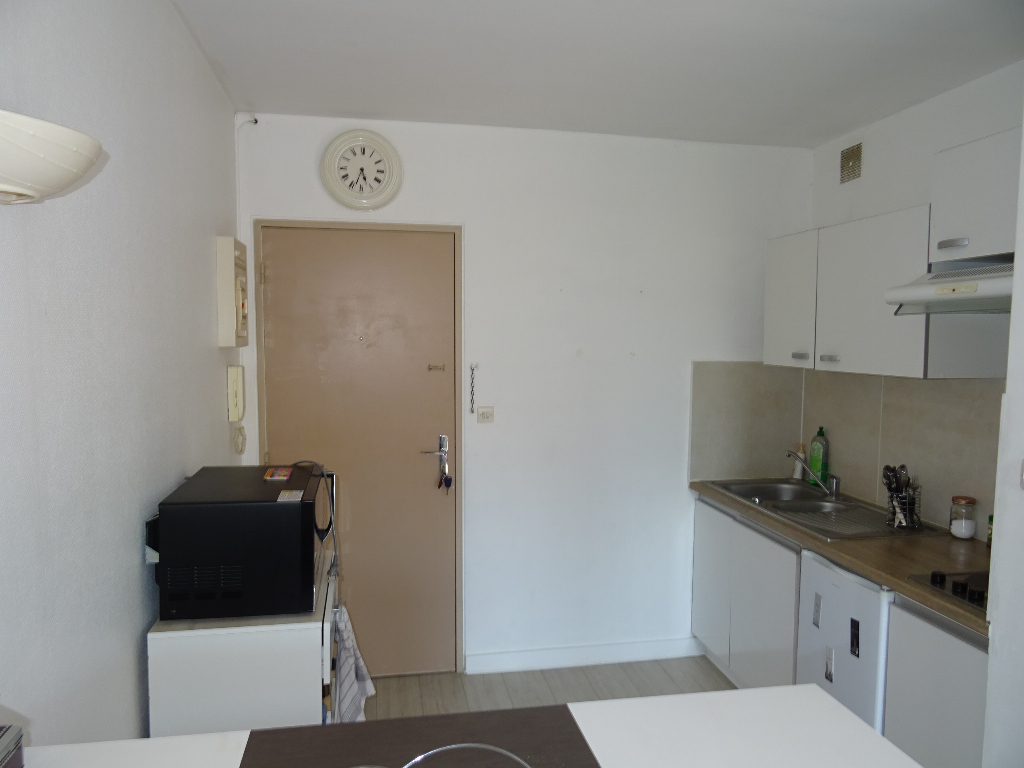 Appartement - 1 pièce(s) - 28 m2