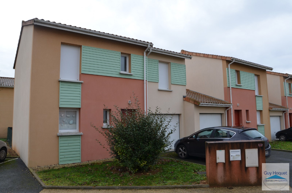À vendre, maison de 74,93 m² à VOUNEUIL SOUS BIARD (86580).