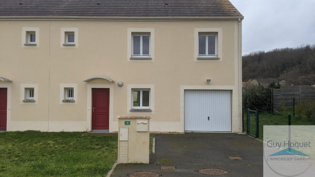 Maison de 106m²  à louer à Civaux 5 pièce(s)