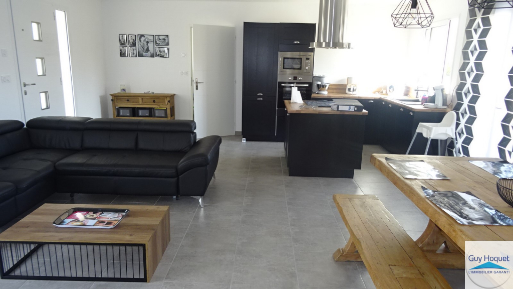 Maison Nouaille Maupertuis 5 pièce(s) 130 m2