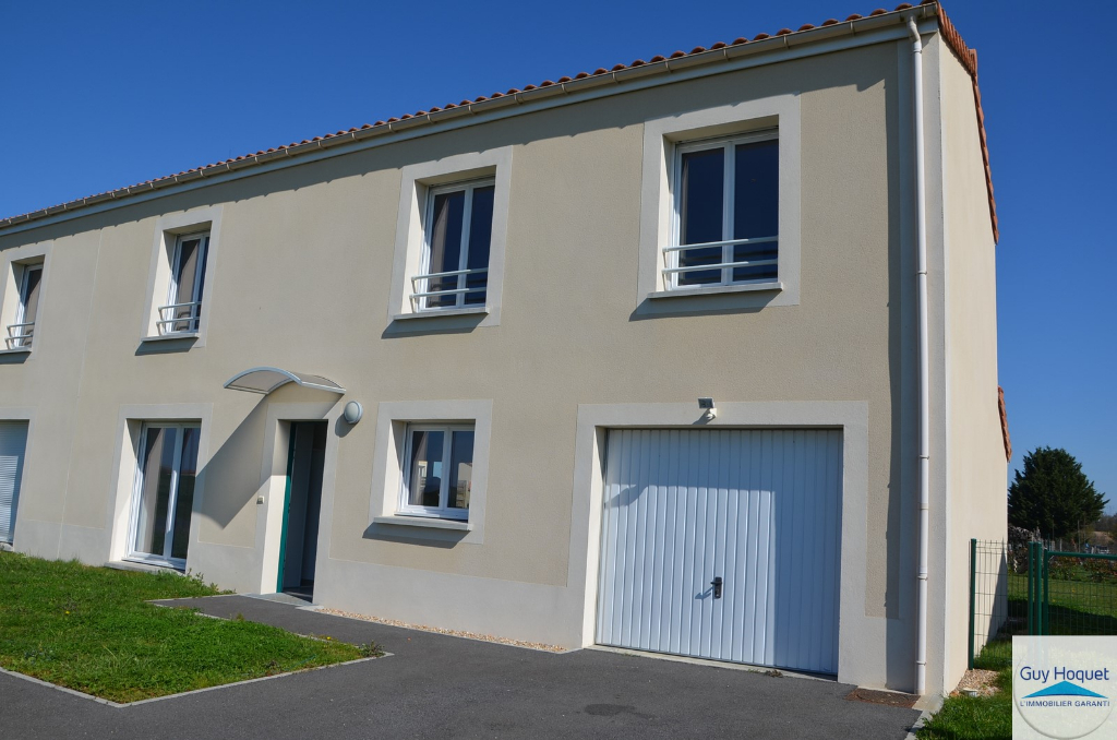 Maison à louer à Verrieres 5 pièce(s) 108 m2
