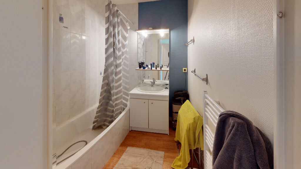 Appartement Type 2 avec balcon  et parking