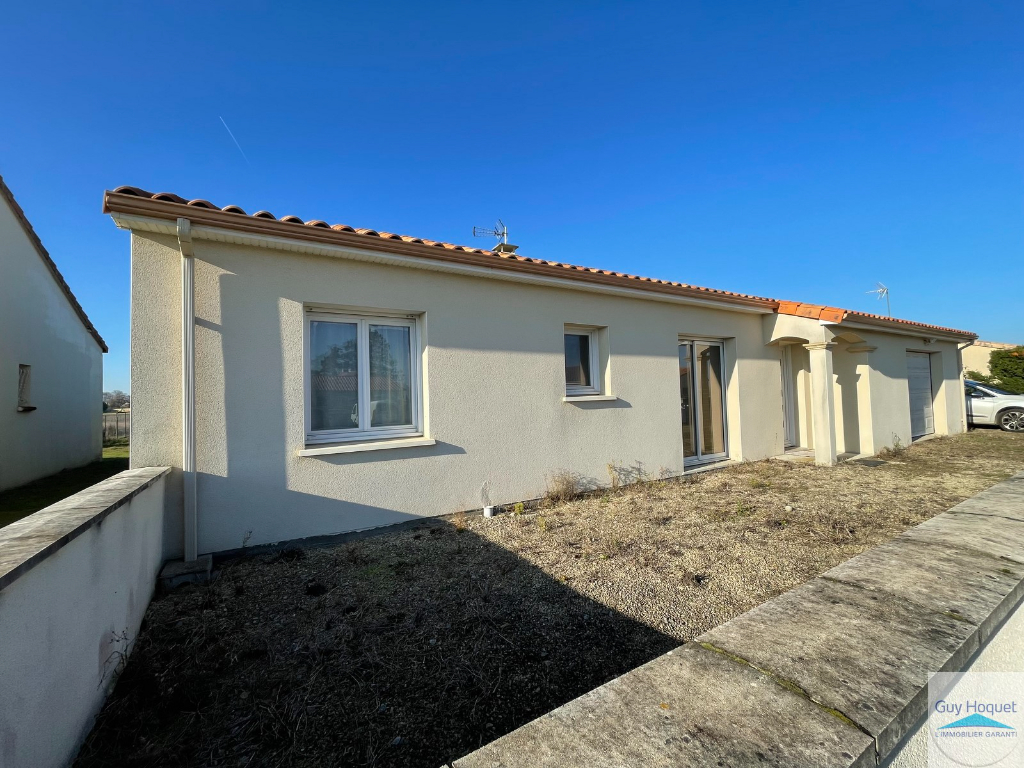 A Vendre Maison 4 pièces, Saint Julien L'Ars