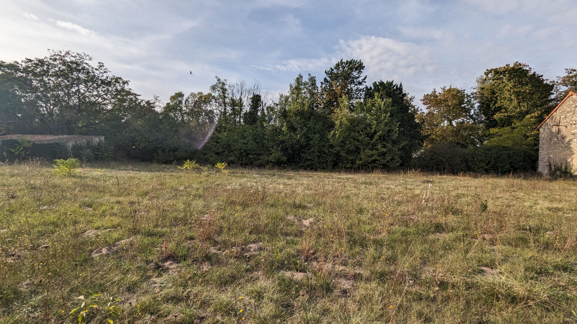 Terrain  viabilsé de 1135 m2 proche centre de Cissé