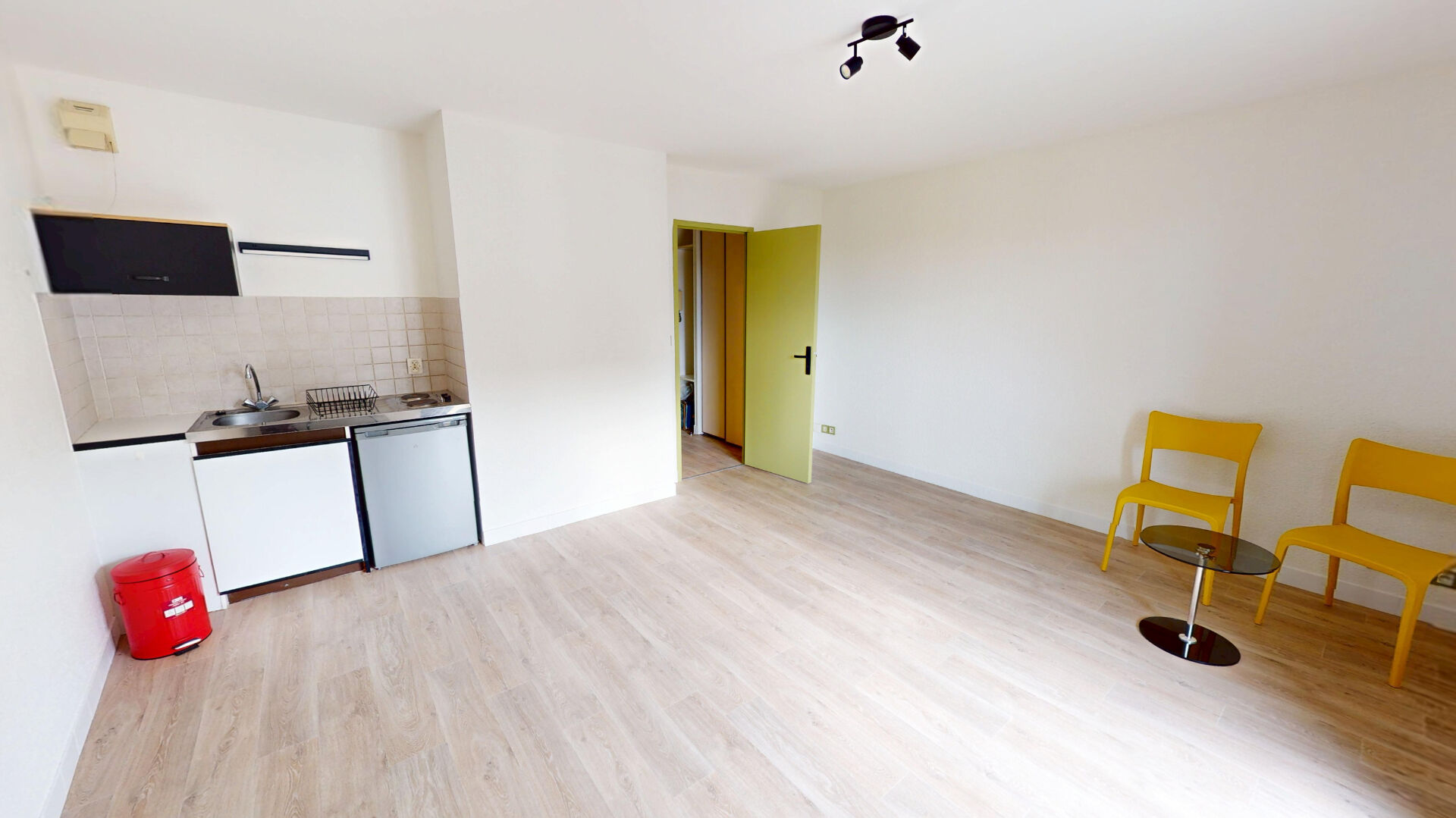 Appartement Poitiers 1 pièce(s) 26.68 m2