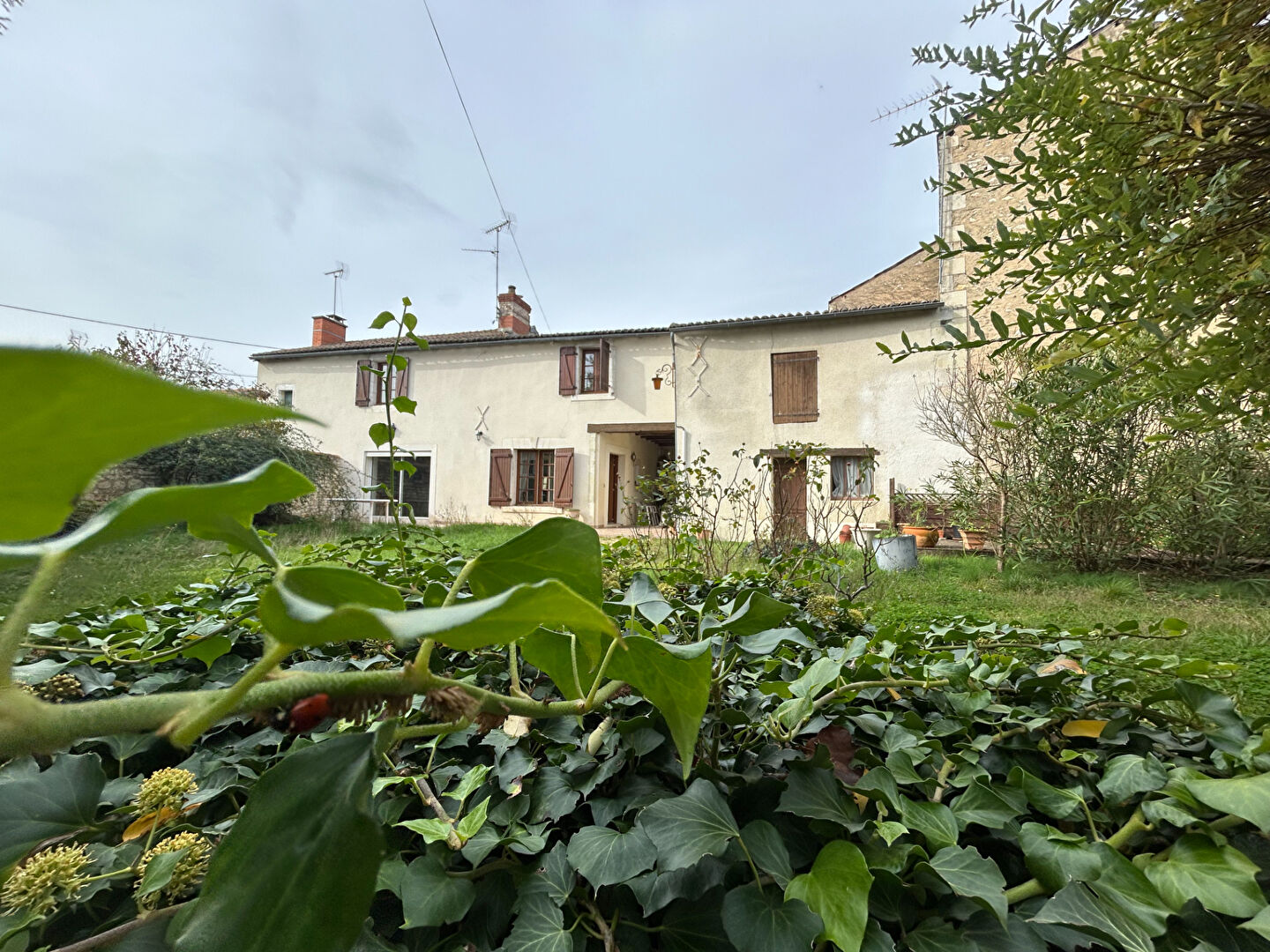 Maison Jaunay Marigny 8 pièce(s) 165.38 m2