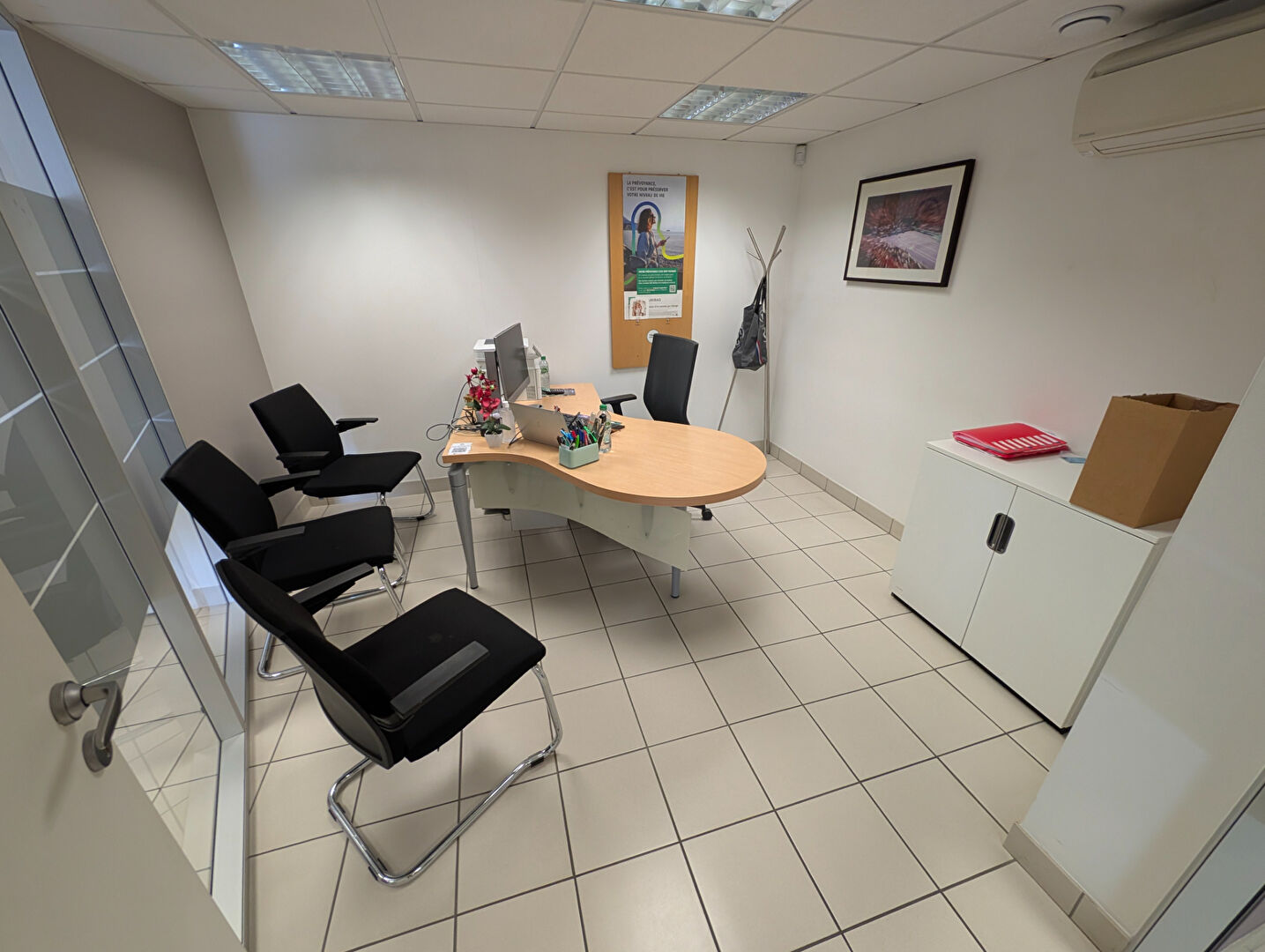 Local commercial  115 m2