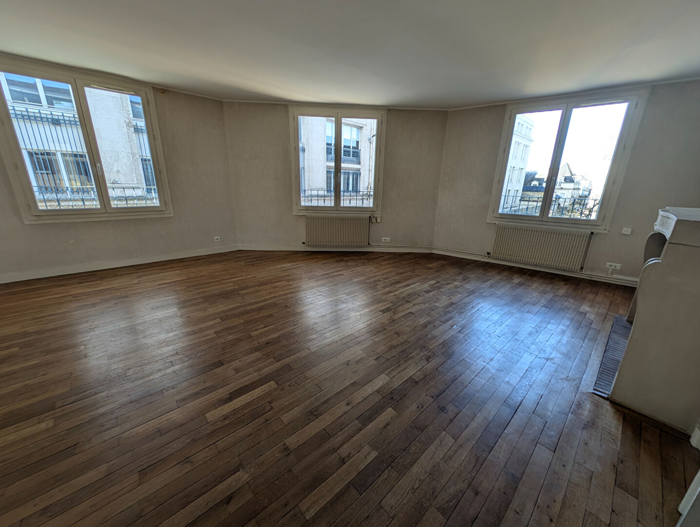 Appartement Poitiers 4 pièce(s) 118.67 m2