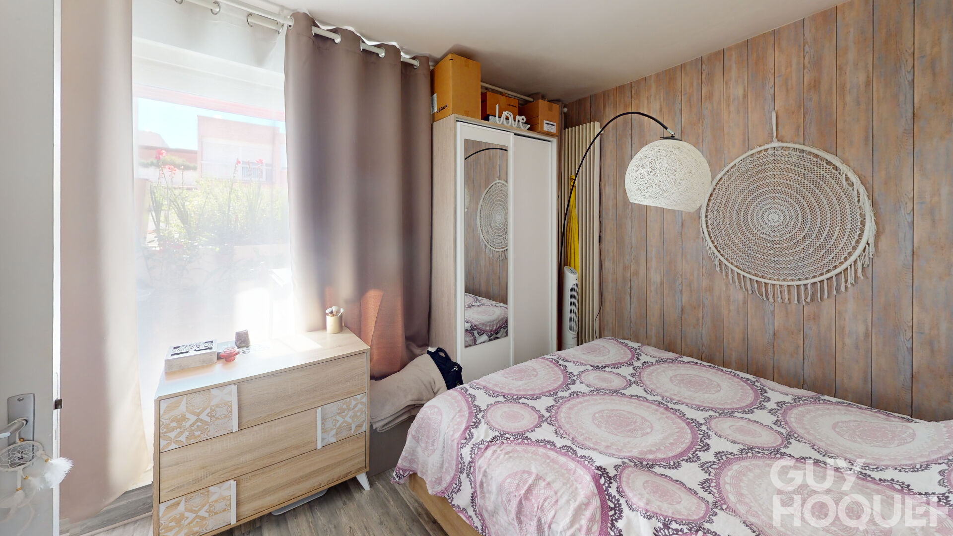 Dernier étage avec terrasse - appartement T2