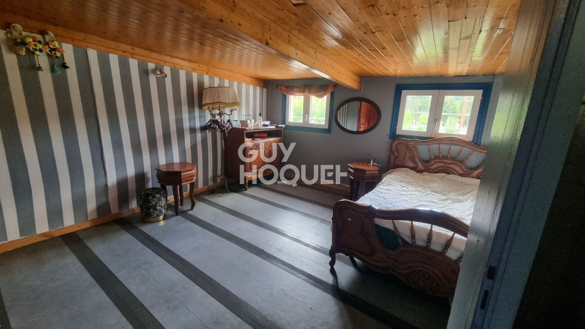 Local commercial Poitiers