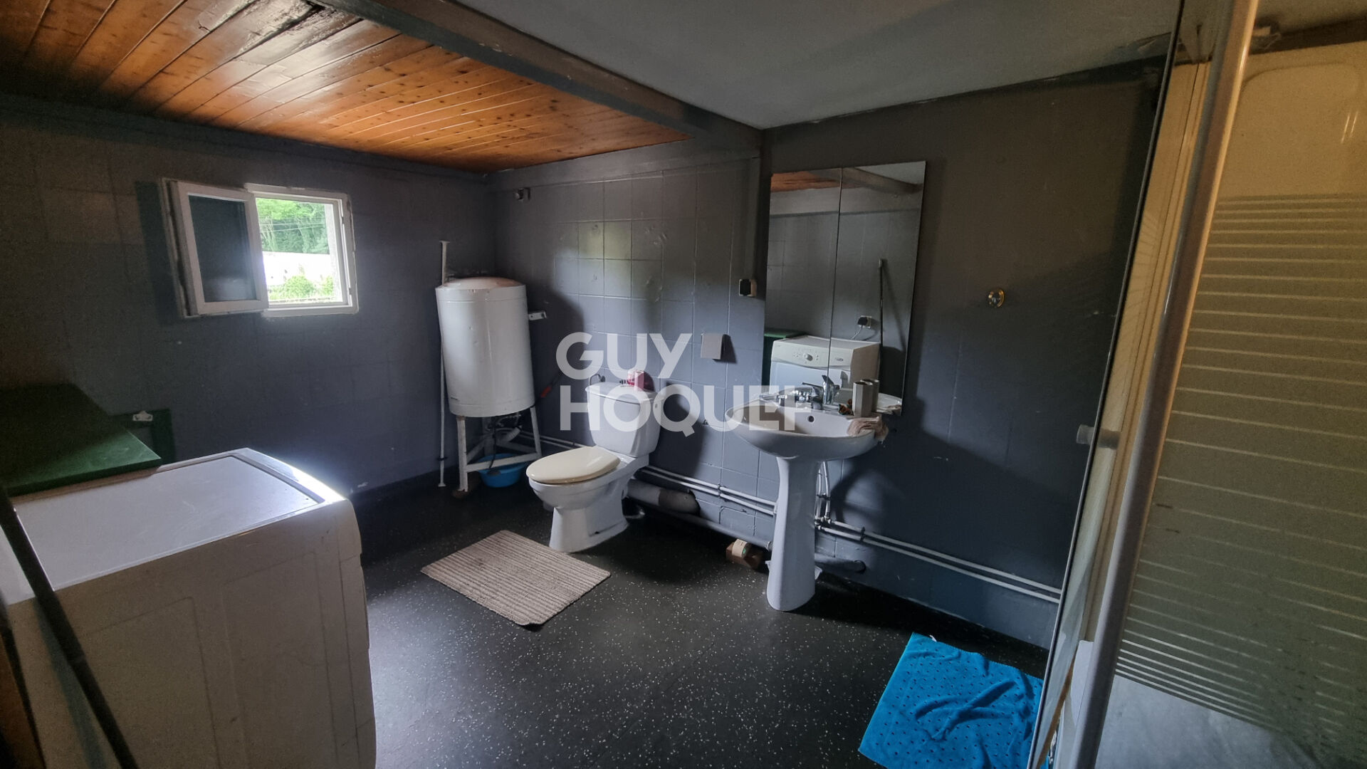 Local commercial Poitiers