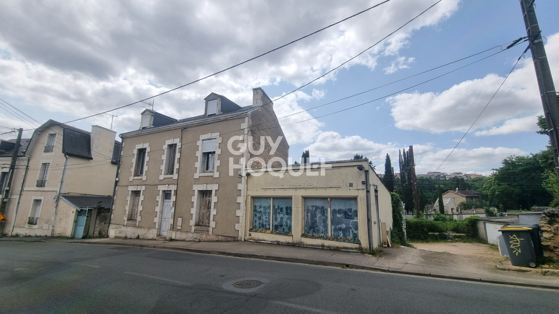 Local commercial Poitiers