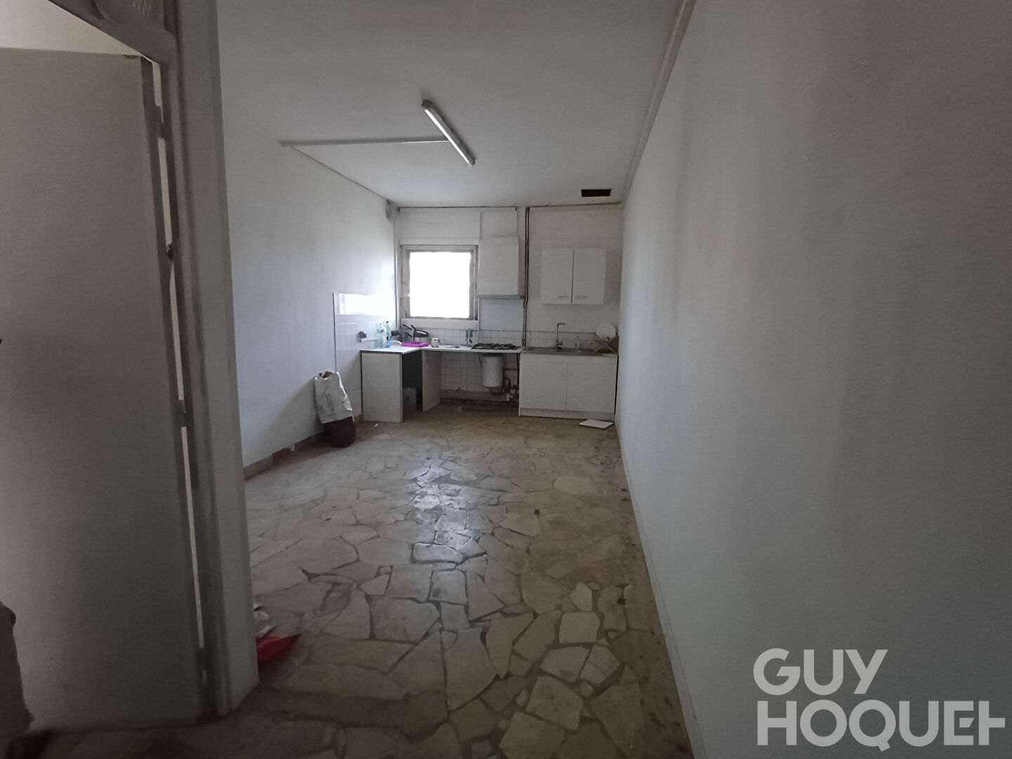 Local commercial Mirebeau 764.61 m2