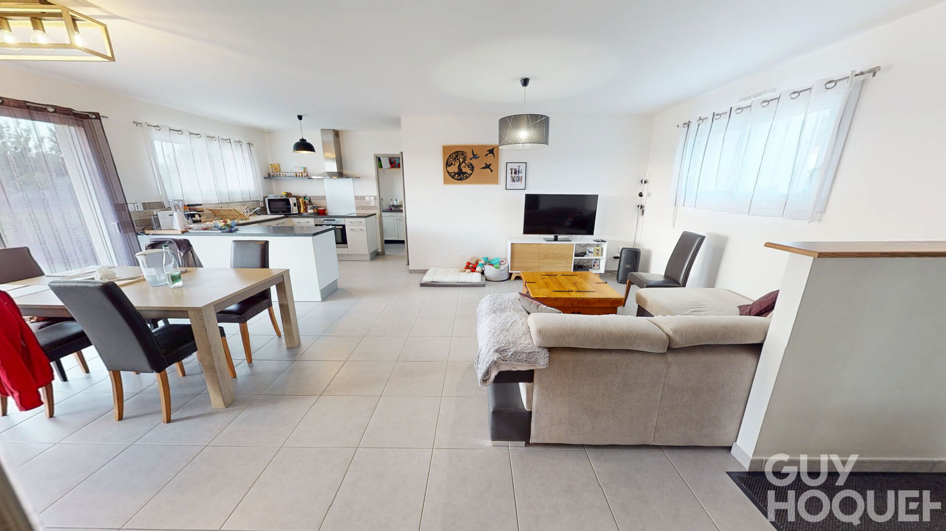 Maison familiale au calme avec grand jardin à Chauvigny