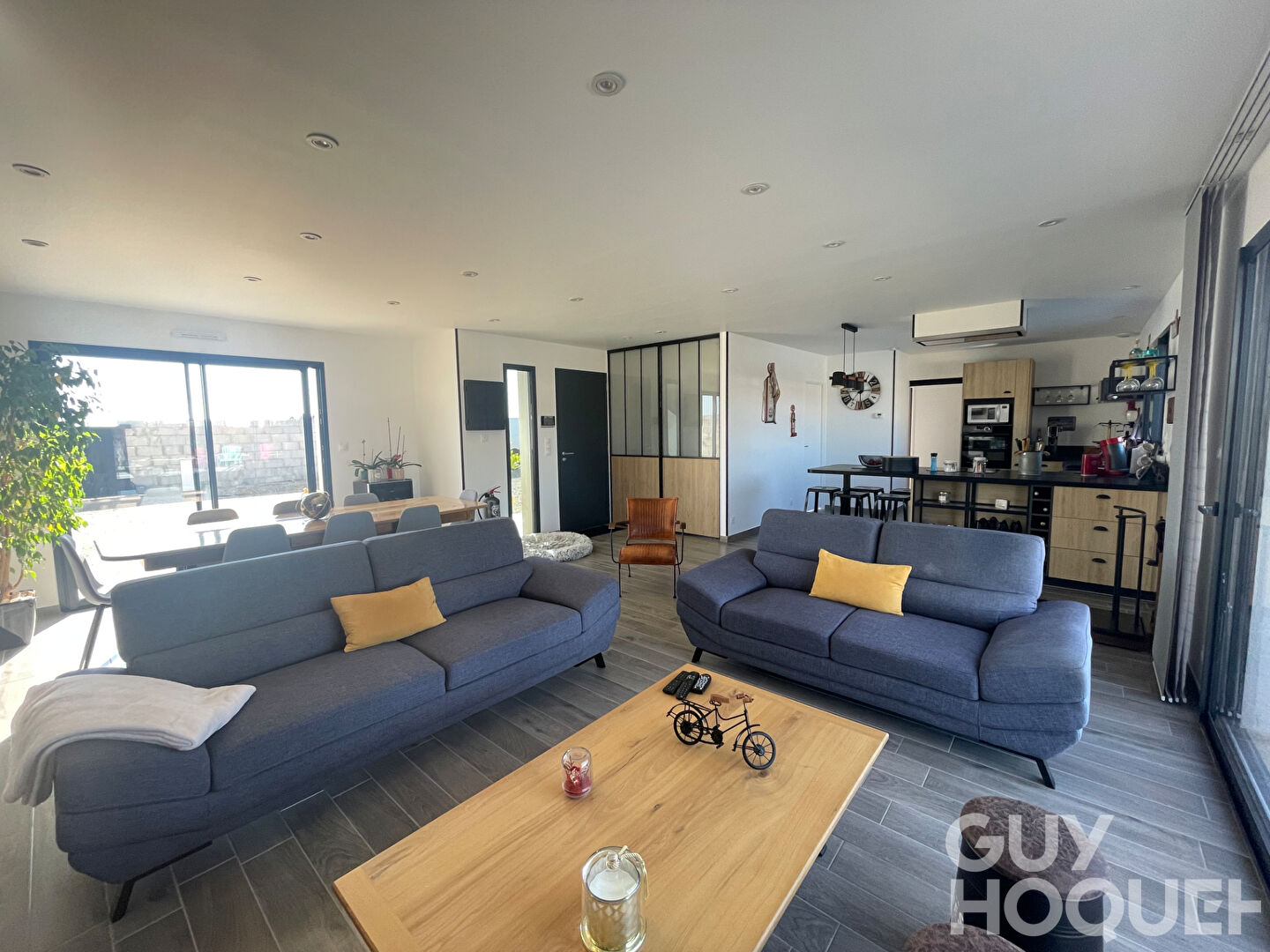 Maison Chabournay 4 pièce(s) 109. m2