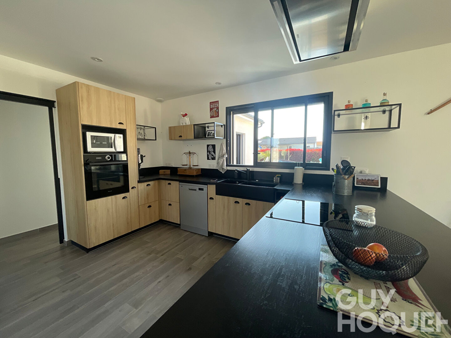 Maison Chabournay 4 pièce(s) 109. m2