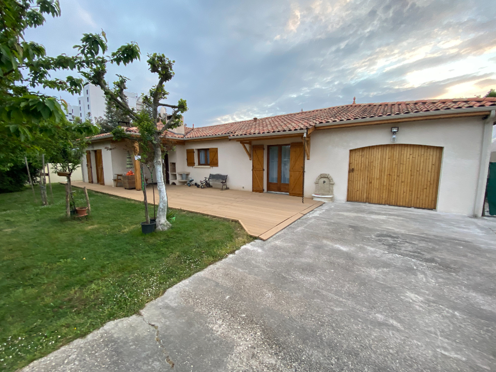 Achat maison 5 pièces Blanquefort Ref. 1325