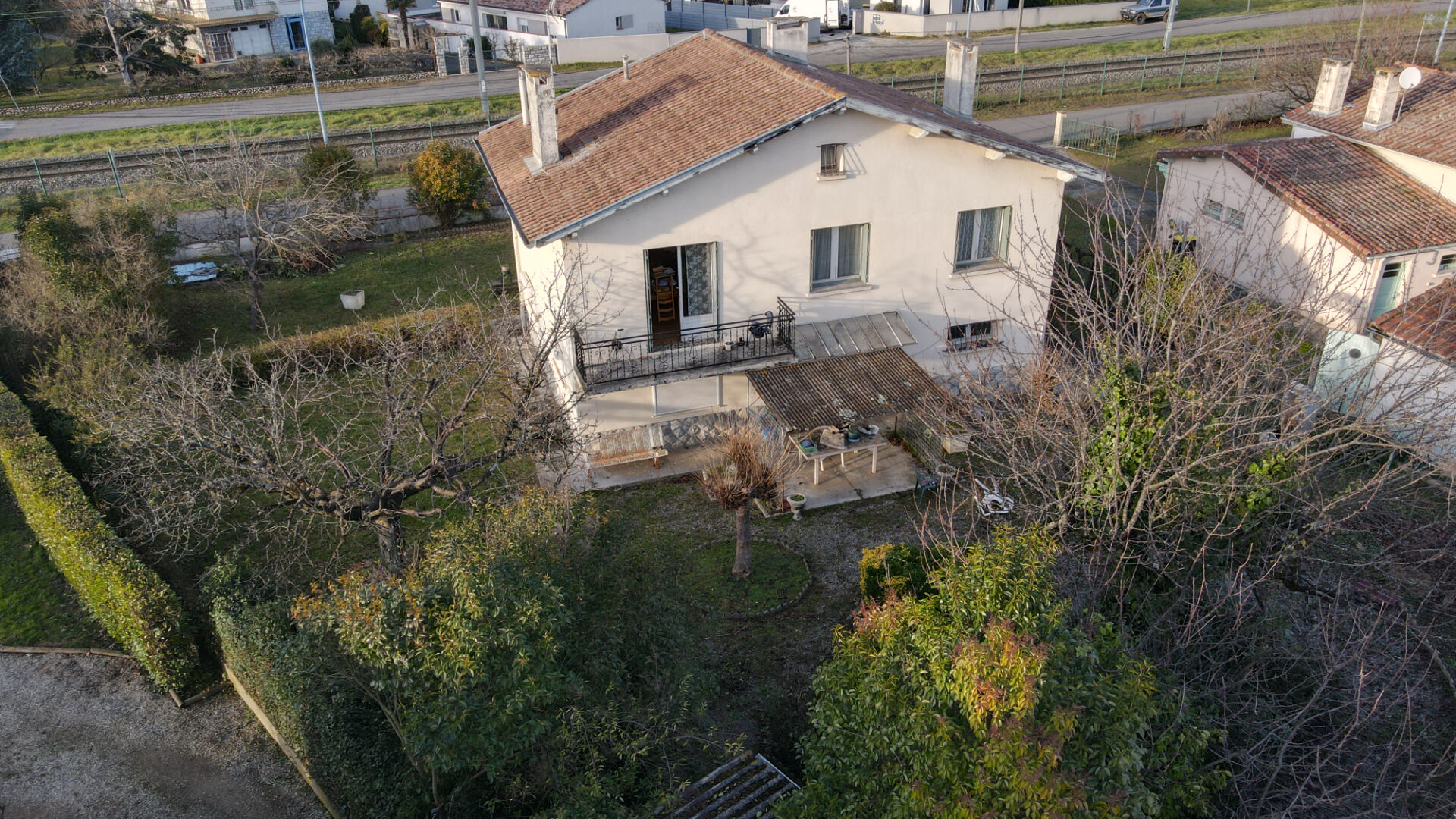 Maison 125 m² et 1000 m² de terrain