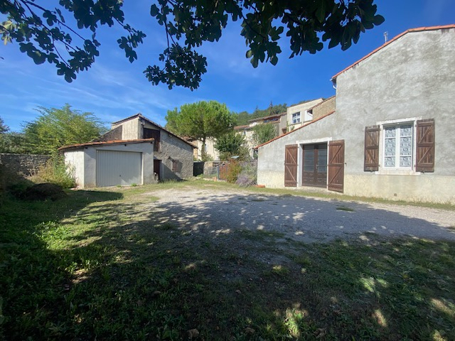 Maison Dalou 4 pièce(s) 83 m2  sur parcelle de 350 m2