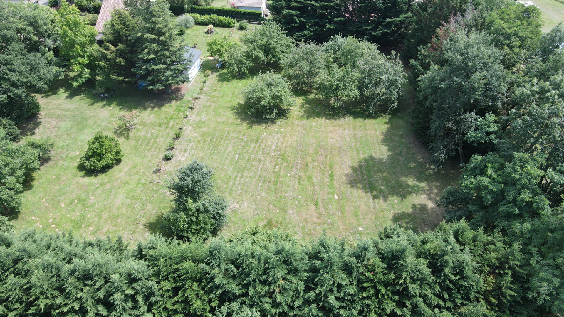 Terrain constructible à 8 minutes de Varilhes !  2200 m2