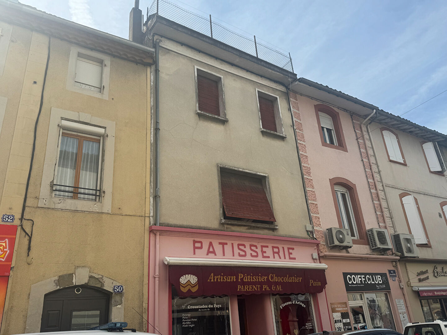 IMMEUBLE avec local comercial au centre de Varilhes