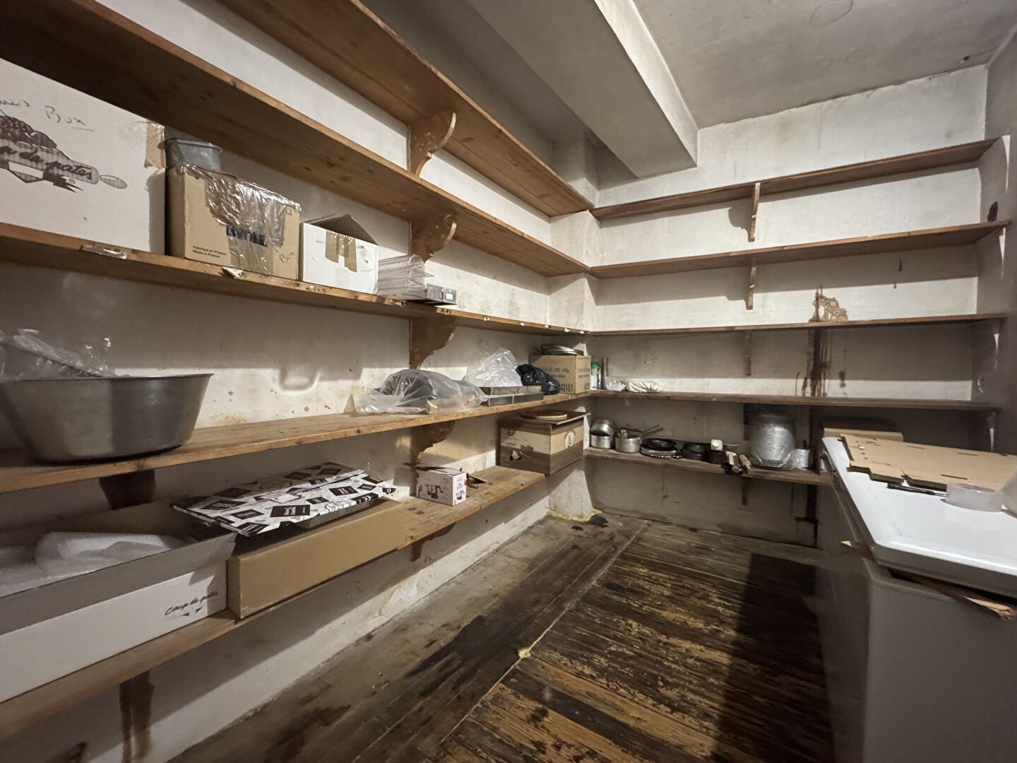 IMMEUBLE avec local comercial au centre de Varilhes