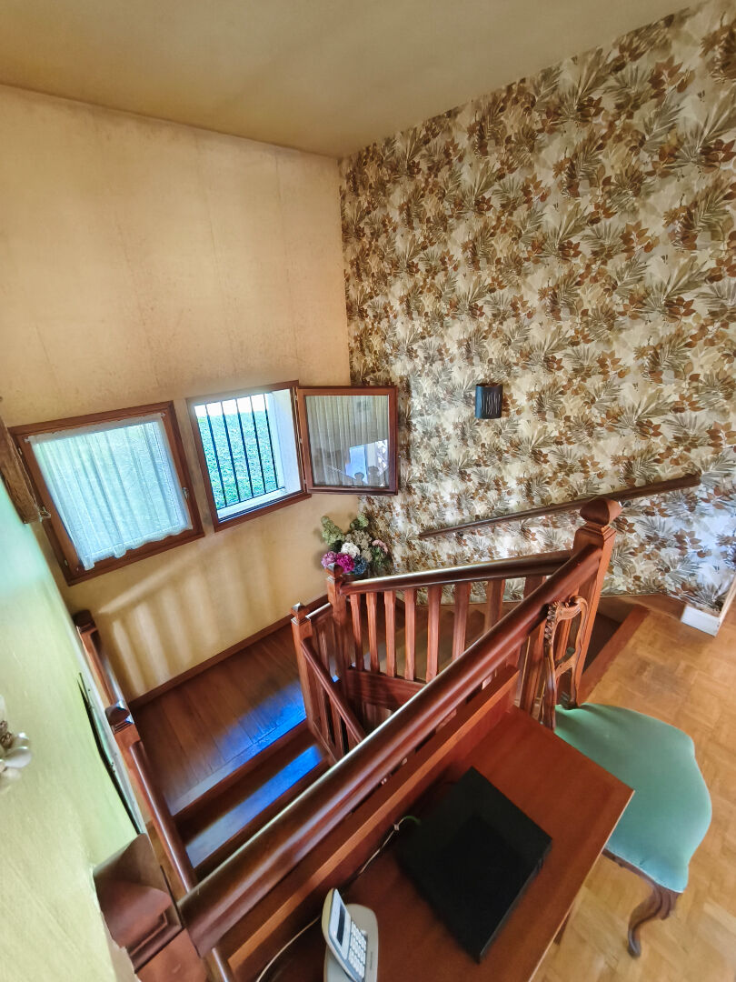 Grande propriété avec piscine couverte